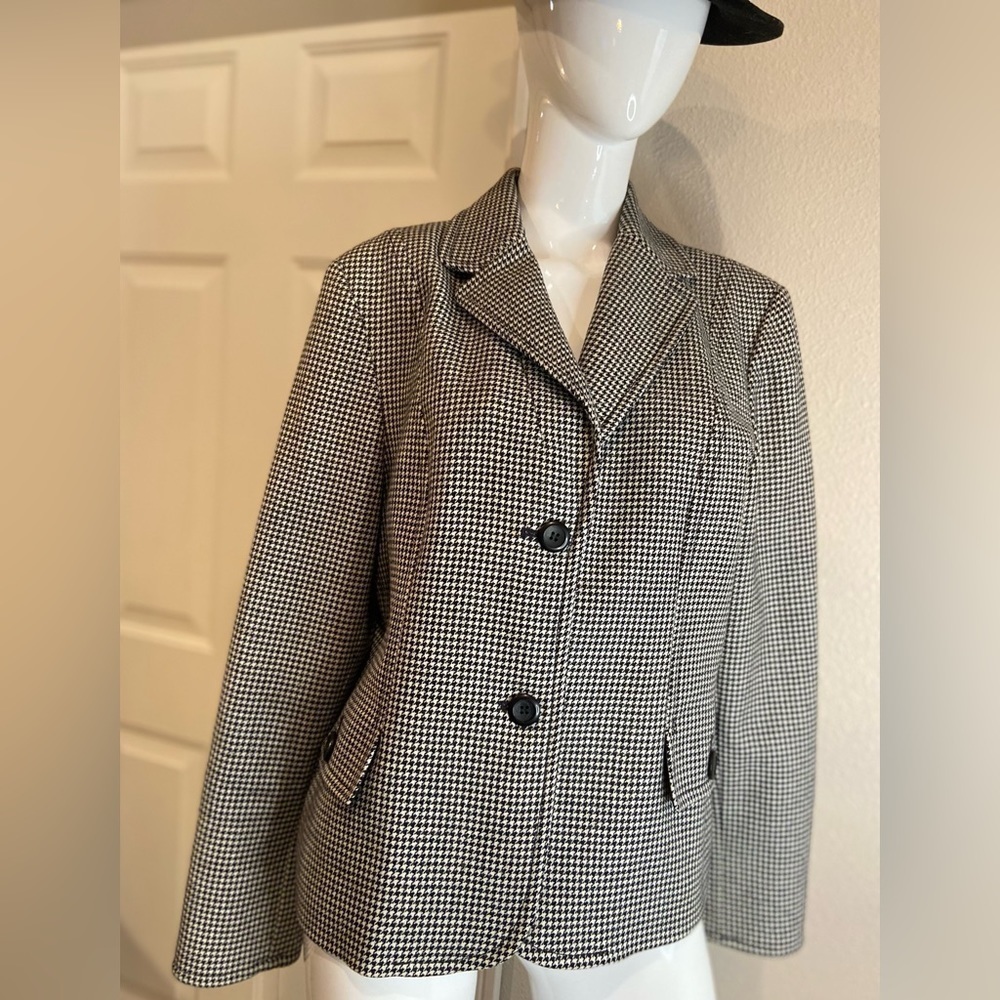 Pendleton~100% Virgin Wool~Houndstooth Print~Blazer~Two-Button Closure~Size 12